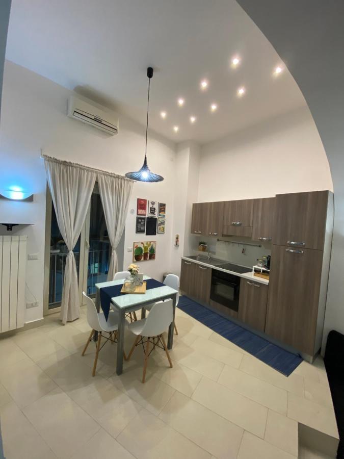 Riman, Apartment نابولي المظهر الخارجي الصورة
